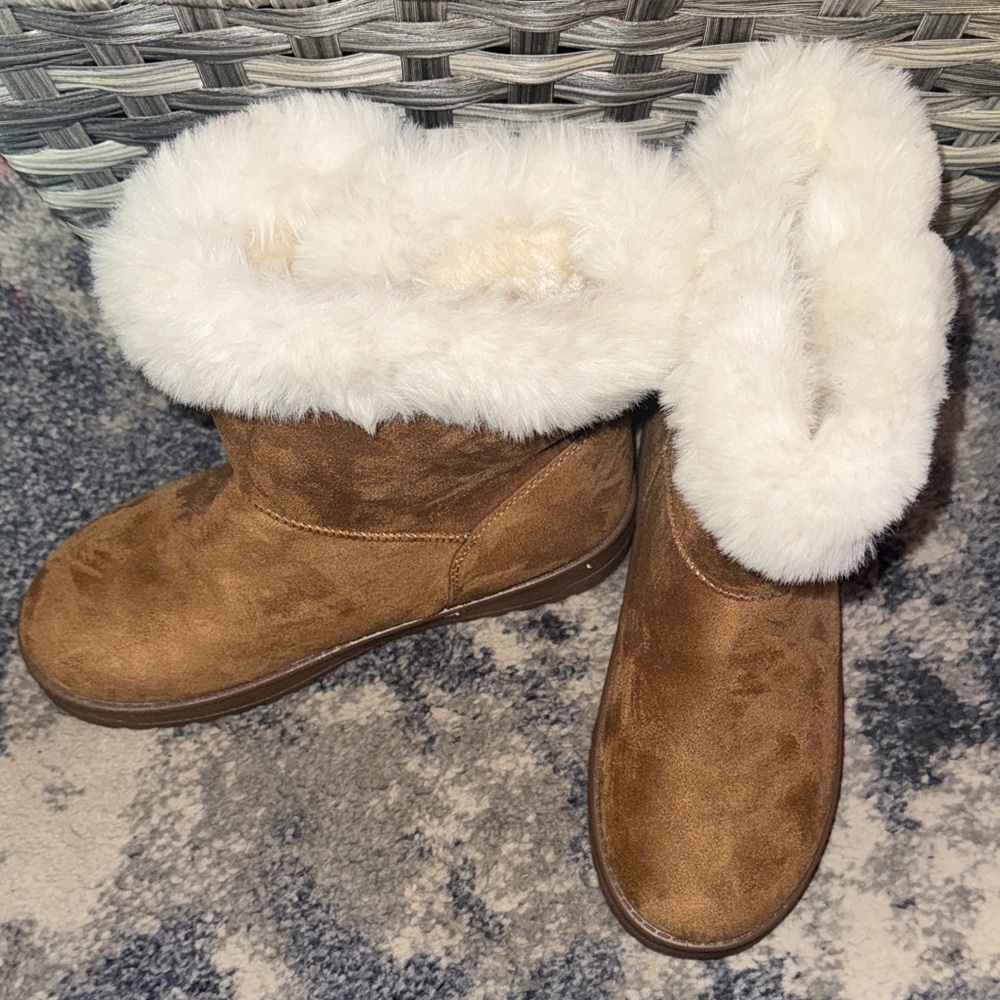 Cozy Brown Faux Fur Lined Boots